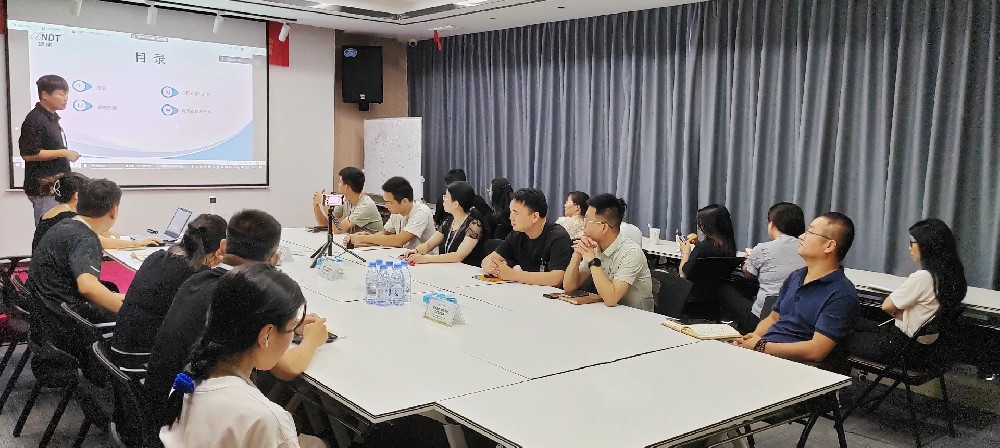 微視光電銷(xiāo)售年中經(jīng)營(yíng)分析會(huì)：回顧輝煌，共啟新程